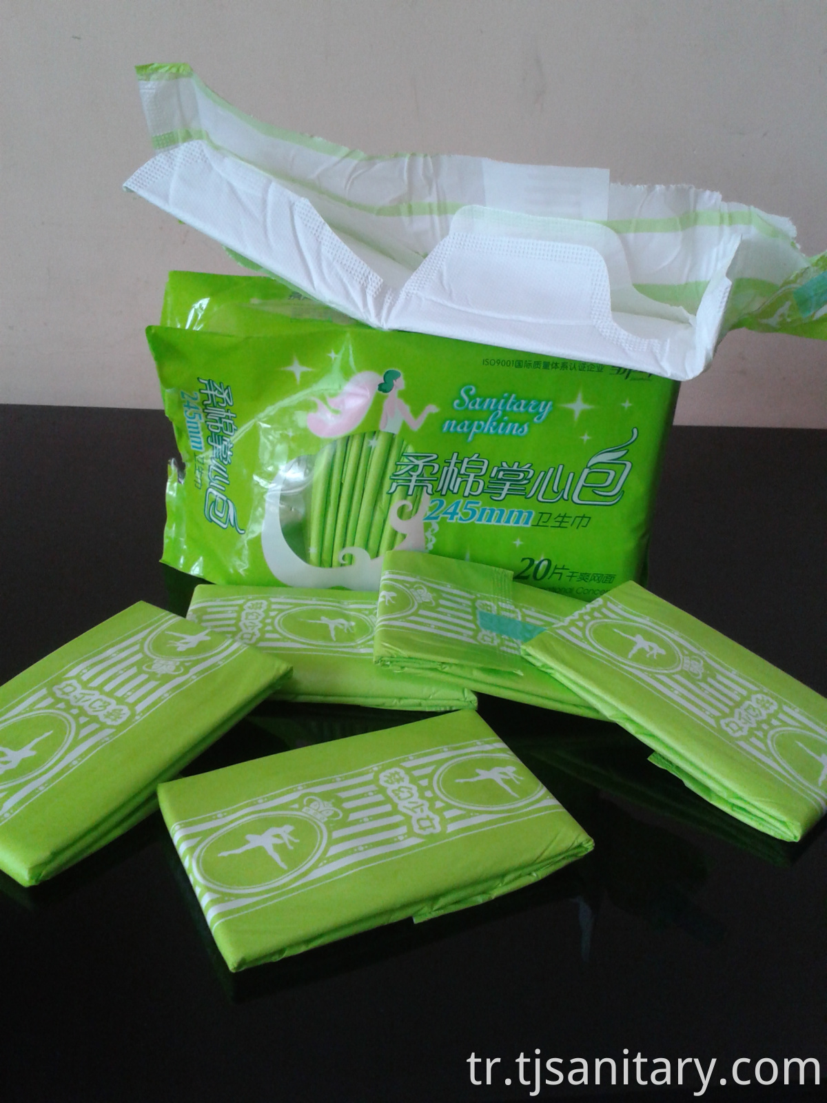 245mm sanitary towels